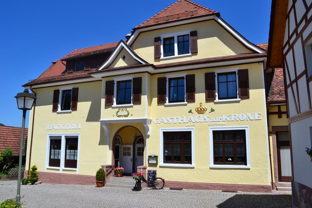 Hotel Gasthaus Zur Krone Weisenbach Exterior foto