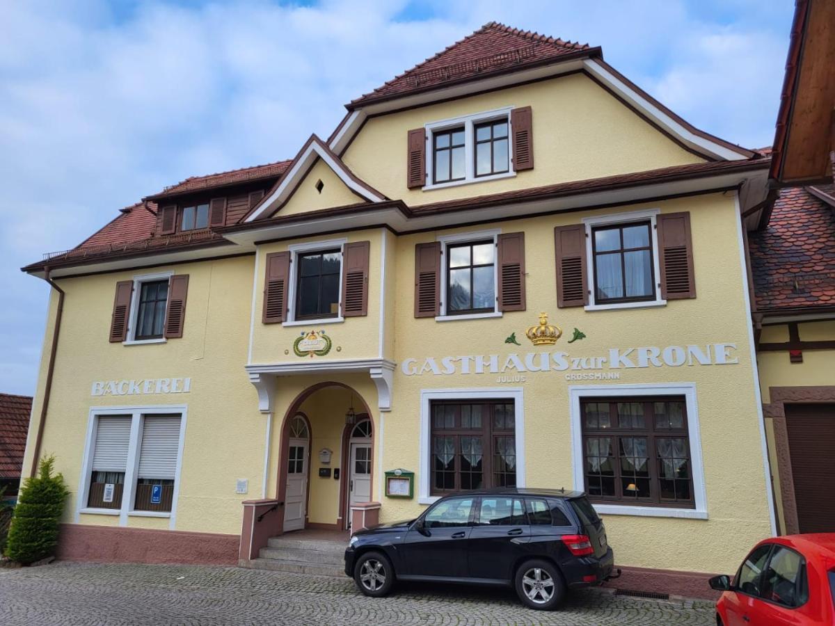 Hotel Gasthaus Zur Krone Weisenbach Exterior foto